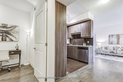 Photo 9 at 401 NE - 9205 Yonge Street, Langstaff, Richmond Hill