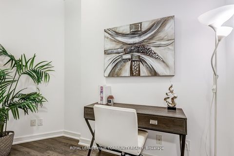 Photo 10 at 401 NE - 9205 Yonge Street, Langstaff, Richmond Hill