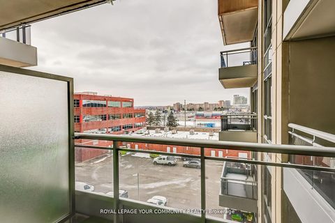 Photo 24 at 401 NE - 9205 Yonge Street, Langstaff, Richmond Hill