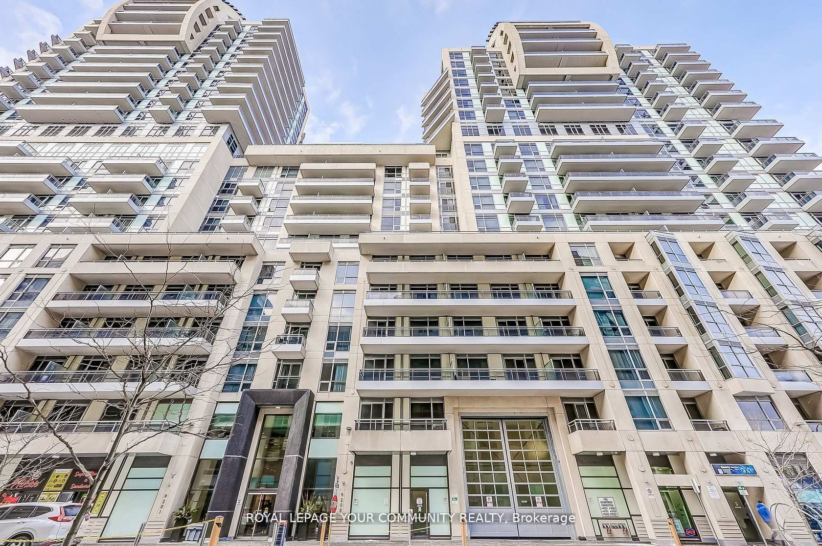 401 NE - 9205 Yonge Street, Langstaff, Richmond Hill 
