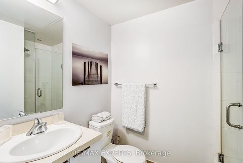Photo 5 at 3803 - 14 York Street, Waterfront Communities C1, Toronto