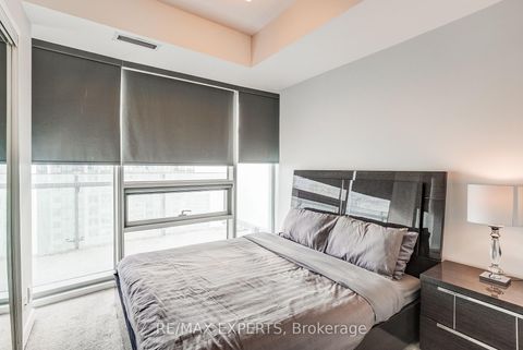 Photo 15 at 3803 - 14 York Street, Waterfront Communities C1, Toronto