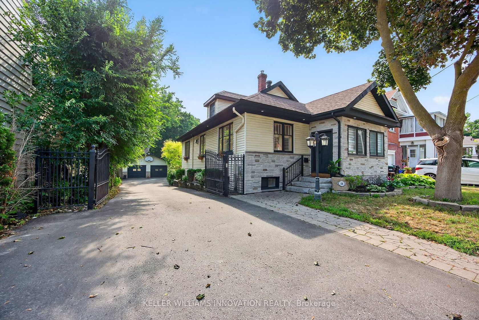 108 Owen Street, City Centre, Barrie photo 0 108 Owen Street, City Centre, Barrie photo 0