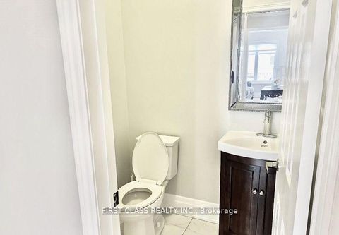 Photo 19 at 9 Wiley Avenue, Westbrook, Richmond Hill