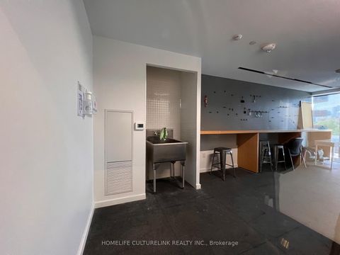 Photo 11 at 2504 - 170 Bayview Avenue, Waterfront Communities C8, Toronto