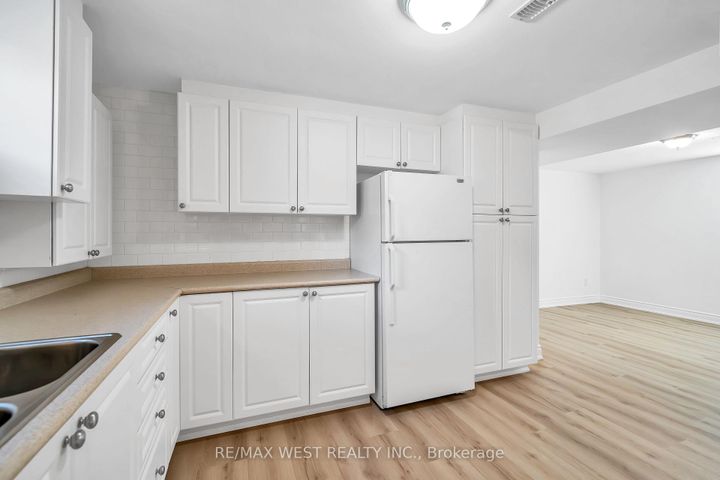 Photo 26 at 12 Athabasca Street, Donevan, Oshawa
