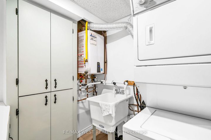 Photo 30 at 12 Athabasca Street, Donevan, Oshawa