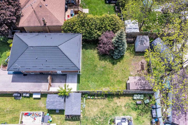 Photo 45 at 12 Athabasca Street, Donevan, Oshawa