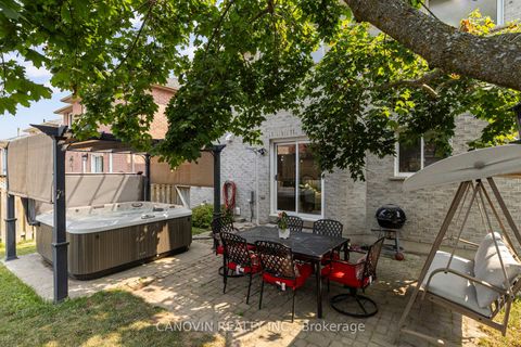 Photo 4 at 117 Violet Street, Holly, Barrie