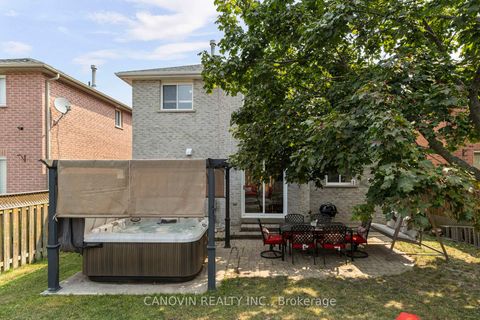Photo 7 at 117 Violet Street, Holly, Barrie