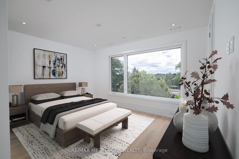 Photo 20 at 12 Bearwood Drive, Humber Valley, Toronto
