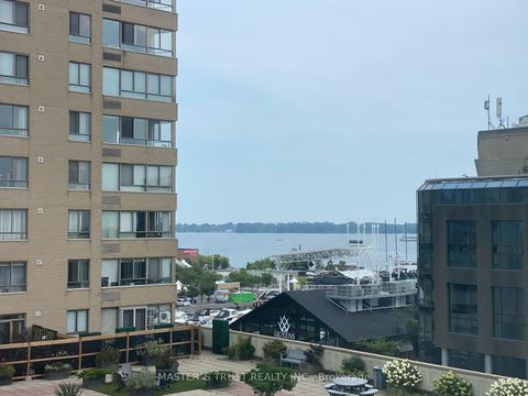 Photo 4 at 706 - 270 Queens Quay W, Waterfront Communities C1, Toronto