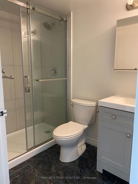 Photo 13 at 706 - 270 Queens Quay W, Waterfront Communities C1, Toronto