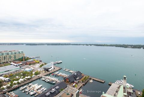 Photo 18 at 706 - 270 Queens Quay W, Waterfront Communities C1, Toronto