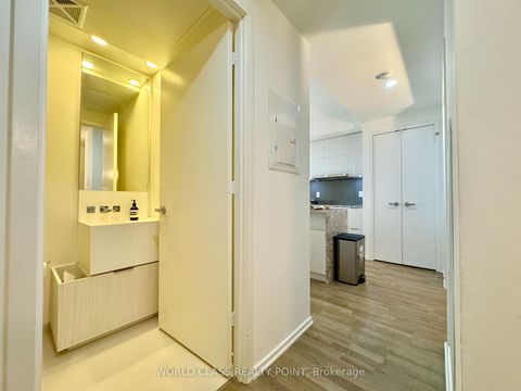 Photo 2 at 6307 - 1 Bloor Street E, Yonge Corridor, Toronto