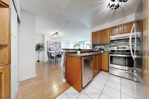 Photo 4 at 1211 - 7 Lorraine Drive, Willowdale West, Toronto
