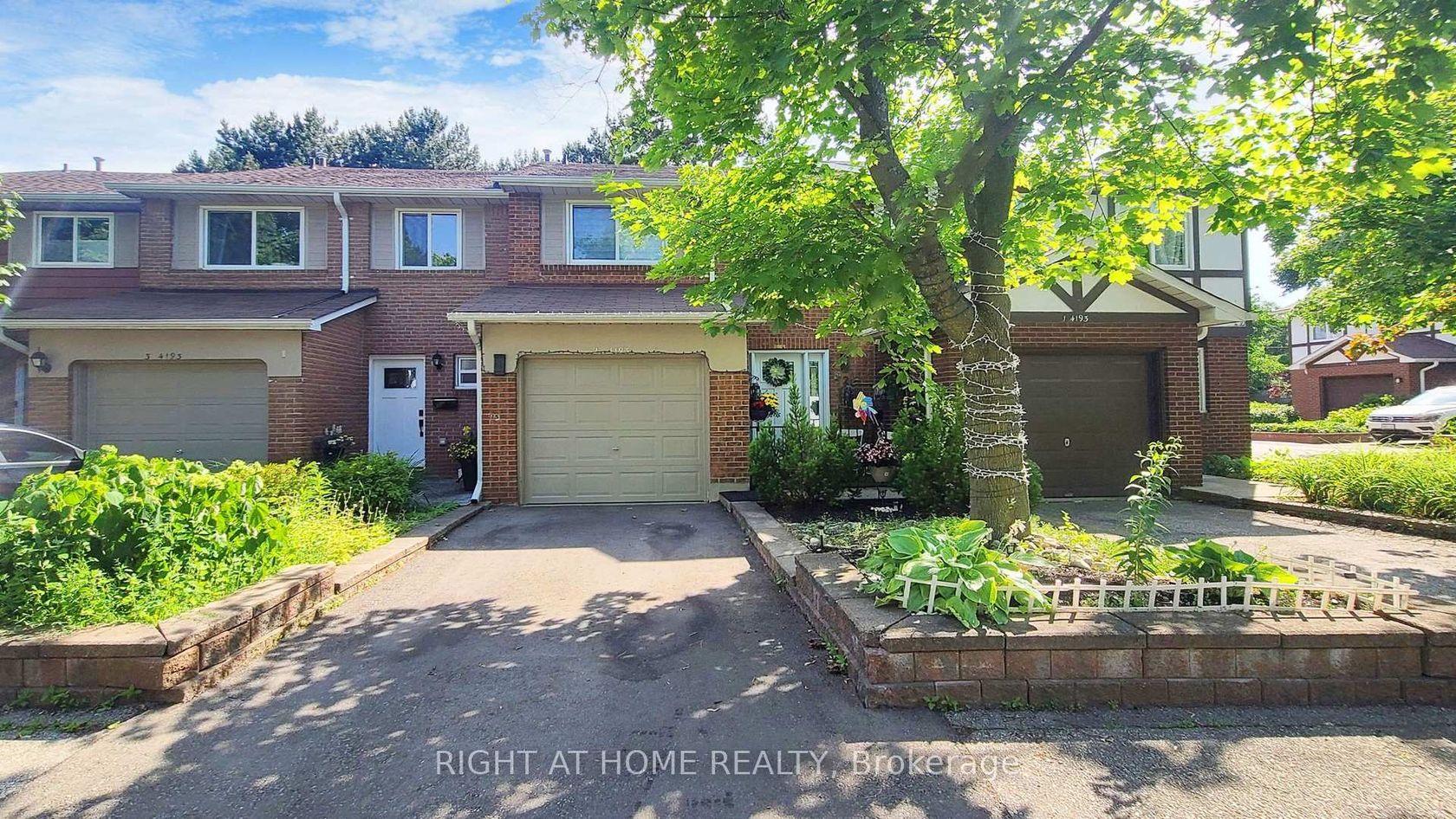 2 - 4193 Longmoor Drive, Shoreacres, Burlington 