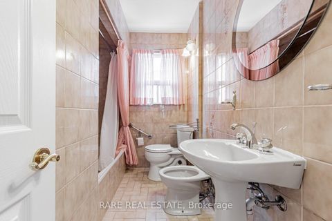 Photo 22 at 97 Tavistock Road, CFB, Toronto