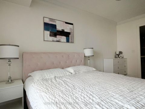 Photo 6 at 722 - 500 Doris Avenue, Willowdale East, Toronto