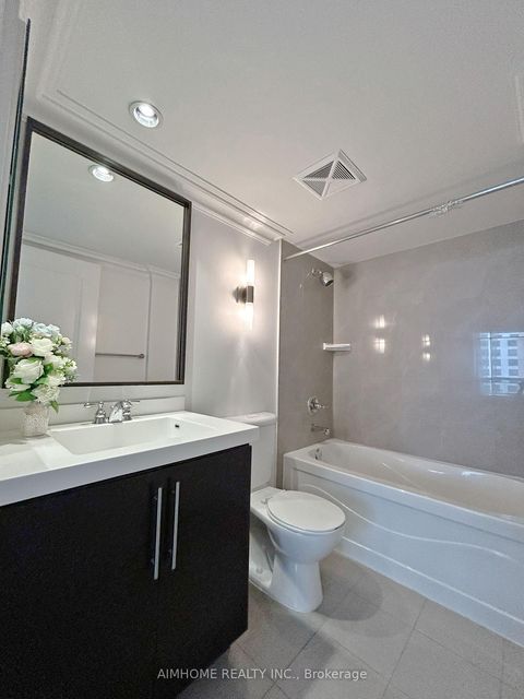 Photo 7 at 722 - 500 Doris Avenue, Willowdale East, Toronto