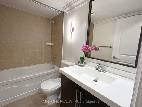 Photo 10 at 722 - 500 Doris Avenue, Willowdale East, Toronto