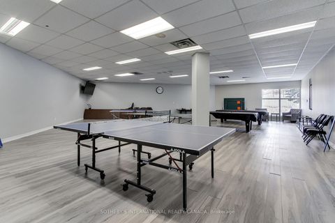 Photo 33 at 301 - 40 Harding Boulevard W, Harding, Richmond Hill
