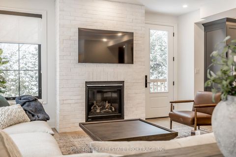 Photo 4 at 271 Codrington Street, Codrington, Barrie