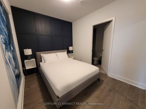 Photo 10 at TH2 - 60 George Butchart Drive, CFB, Toronto