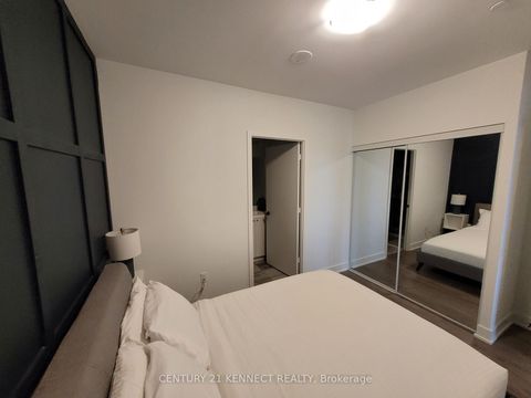 Photo 12 at TH2 - 60 George Butchart Drive, CFB, Toronto