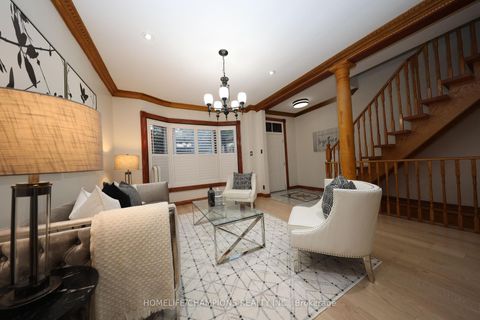 Photo 2 at 291 St Clair Avenue E, Moore Park, Toronto