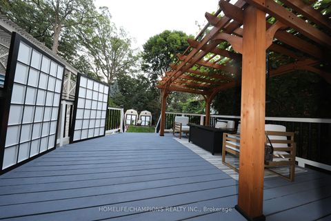 Photo 10 at 291 St Clair Avenue E, Moore Park, Toronto
