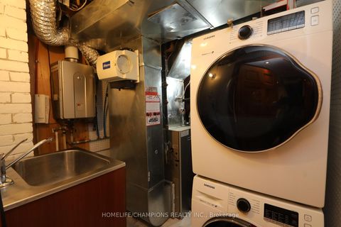 Photo 19 at 291 St Clair Avenue E, Moore Park, Toronto