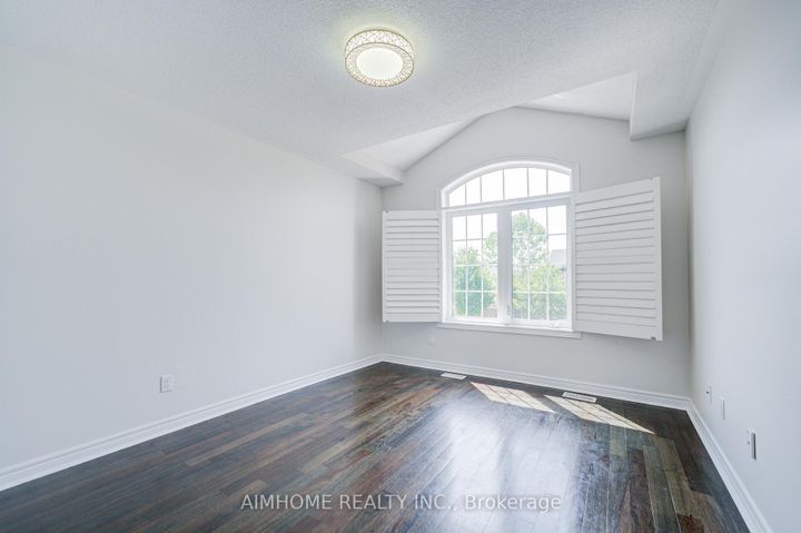 Photo 26 at 415 Peter Rupert Avenue, Patterson, Vaughan