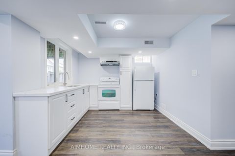 Photo 38 at 415 Peter Rupert Avenue, Patterson, Vaughan