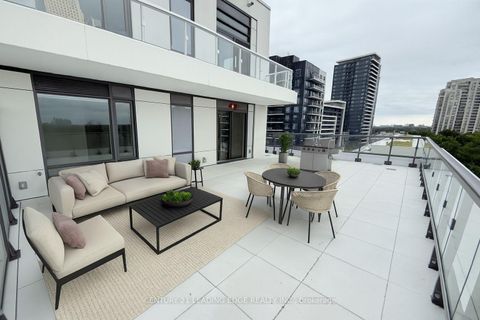 Photo 14 at 909 - 8 Beverley Glen Boulevard, Beverley Glen, Vaughan