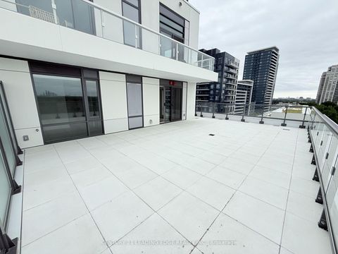 Photo 15 at 909 - 8 Beverley Glen Boulevard, Beverley Glen, Vaughan