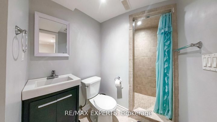 Photo 33 at 3211 Coralbean Place, Lisgar, Mississauga