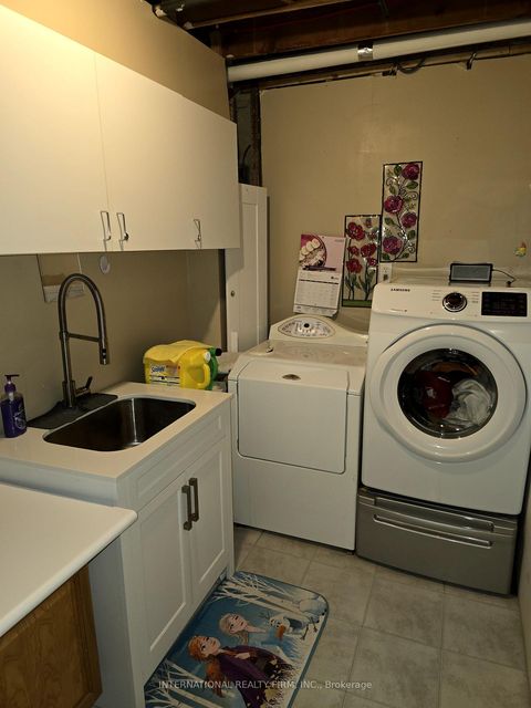 Photo 2 at 26 - 3690 Keele Street, York University Heights, Toronto