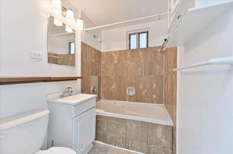 Photo 14 at 269 Ontario Street, Moss Park, Toronto