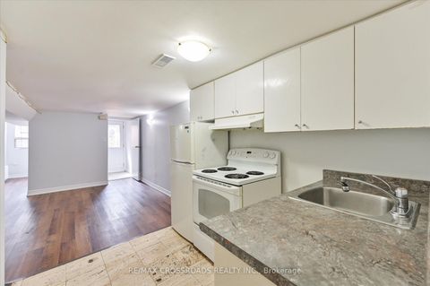 Photo 22 at 269 Ontario Street, Moss Park, Toronto