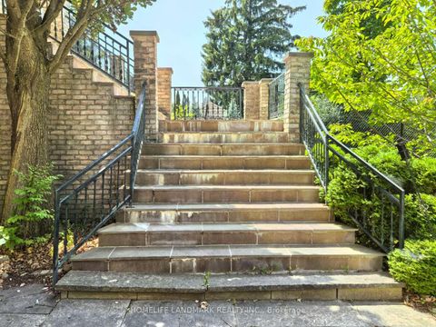 Photo 5 at 42 Maryvale Crescent, South Richvale, Richmond Hill