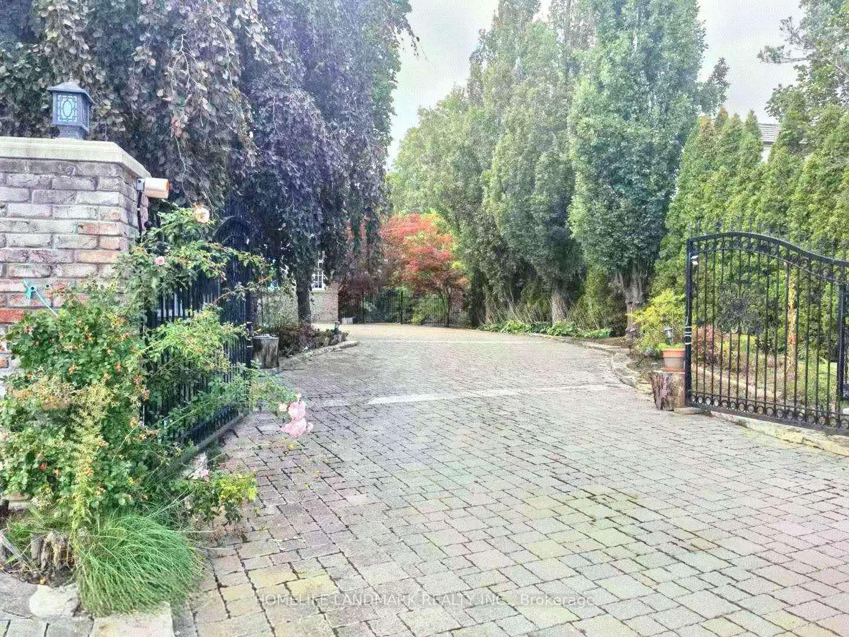 42 Maryvale Crescent, South Richvale, Richmond Hill 