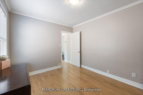 Photo 17 at 31 Chartwell Road, Queensway, Toronto
