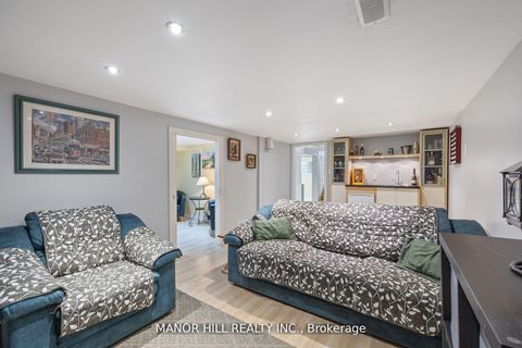 Photo 20 at 31 Chartwell Road, Queensway, Toronto