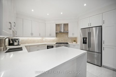 Photo 16 at 220 Thomson Creek Boulevard, Islington Woods, Vaughan