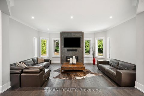 Photo 20 at 220 Thomson Creek Boulevard, Islington Woods, Vaughan