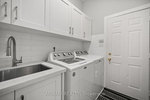 Photo 24 at 220 Thomson Creek Boulevard, Islington Woods, Vaughan