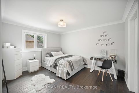 Photo 36 at 220 Thomson Creek Boulevard, Islington Woods, Vaughan