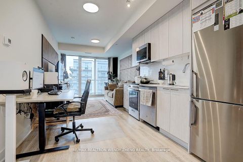 Photo 2 at 1201 - 185 Deerfield Road, Central Newmarket, Newmarket