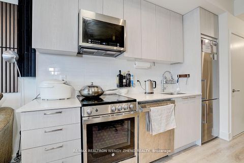 Photo 16 at 1201 - 185 Deerfield Road, Central Newmarket, Newmarket